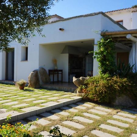Li Petri Manni Bed and Breakfast Olbia Exteriör bild