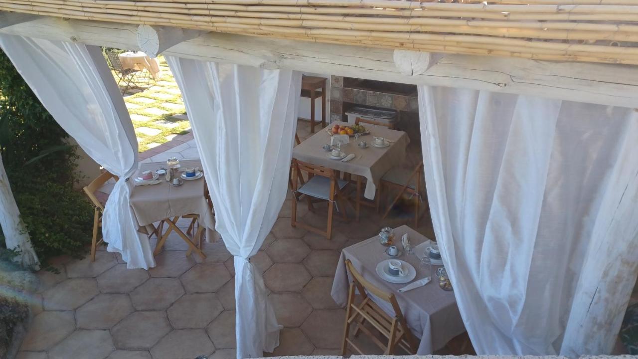 Li Petri Manni Bed and Breakfast Olbia Exteriör bild